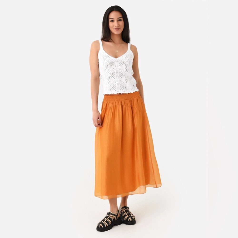 Smocked-Waist Gathered Skirt Vince